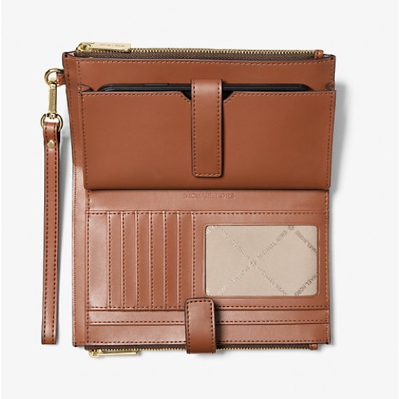 Jet Set Travel Signature Logo Smartphone Wallet - Picture 2 of 2